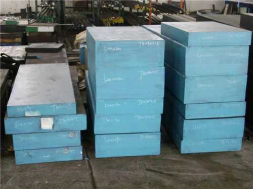 注塑模具型腔用什么材料，注塑模型腔型芯零件圖