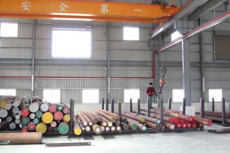 擠壓模具什么材質，擠壓模具的種類