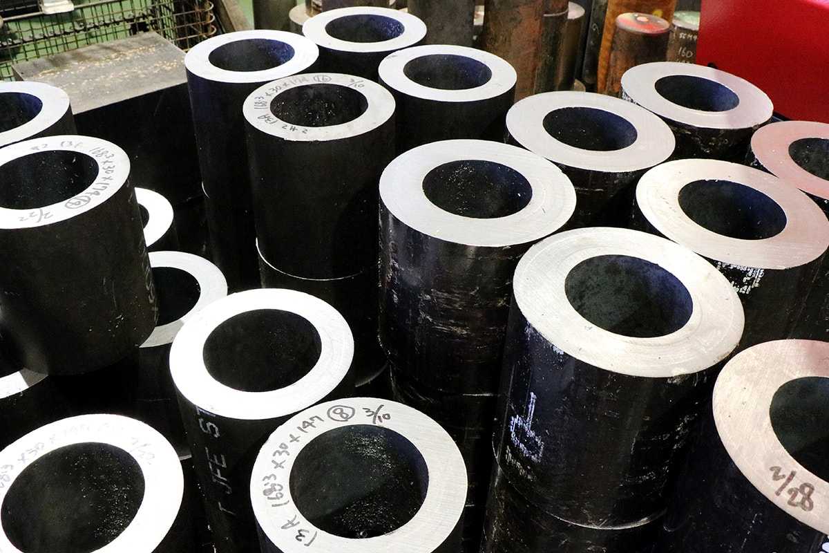 鋁擠壓一般模具材料，鋁擠壓模具圖片