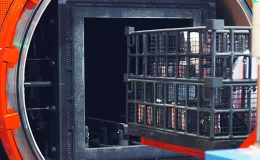 nmt注塑模仁一般用什么材料，模內(nèi)注塑工藝imr